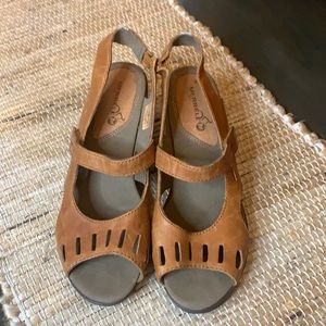 Merrell Performance Footwear Tan Heel Sandal Sz 9